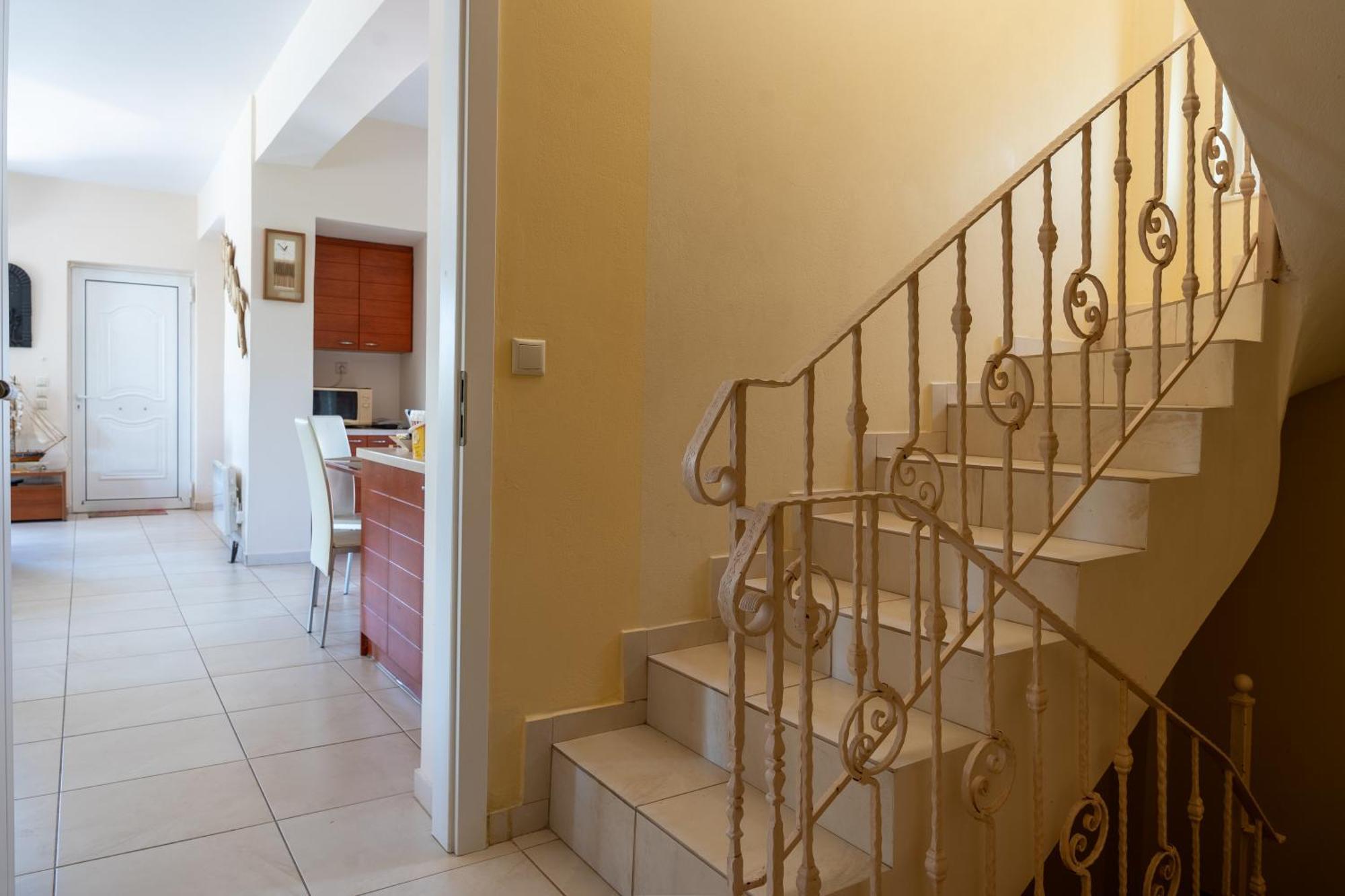 Beautiful Summer Villa In Chalkoutsi Khalkoutsion Exterior photo